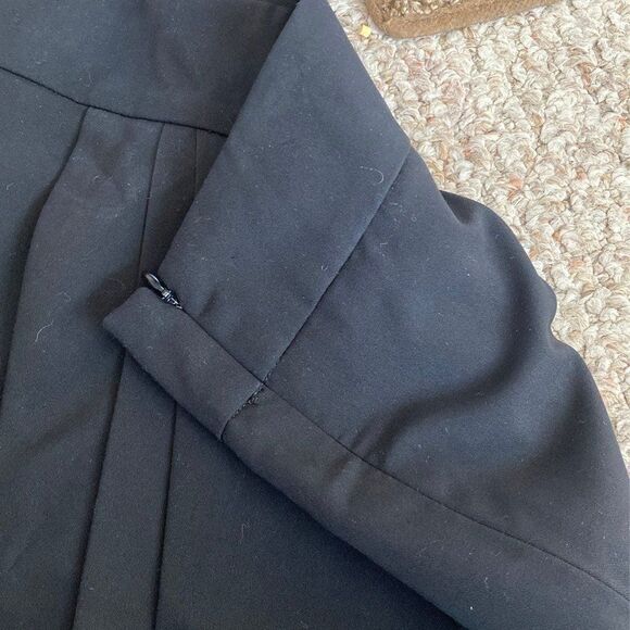 Mossimo size 2 little black skirt - Picture 3 of 4